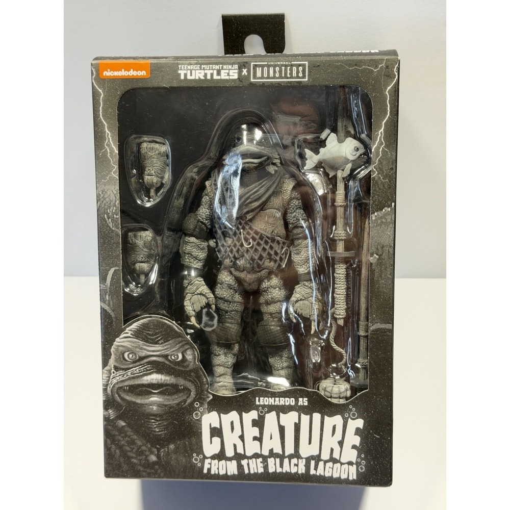 NECA Universal Monsters TMNT Leonardo as Creature From Black Lagoon 7in‎ Figure